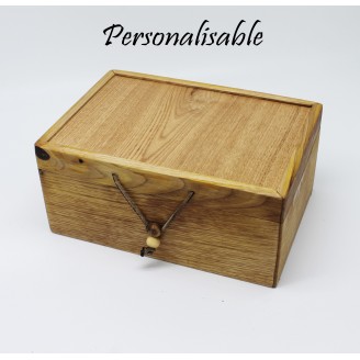 boîte en bois de châtaignier personnalisée