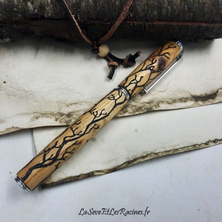 stylo plume en bois pyrogravé arbre artisanal bio