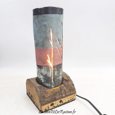 Lampe d'ambiance à poser en bois de hêtre et céramique ajourée fabrication artisanale