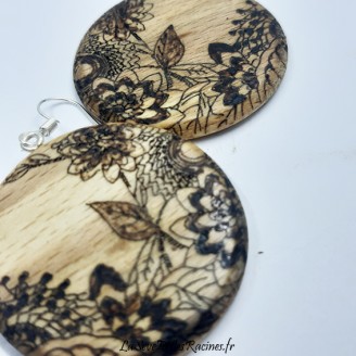 Boucles d'oreilles bois artisanales fleurs bio