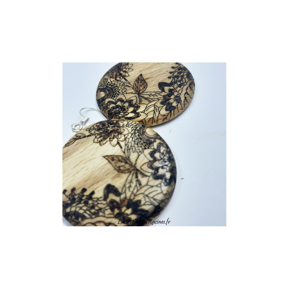 Boucles d'oreilles bois artisanales fleurs bio