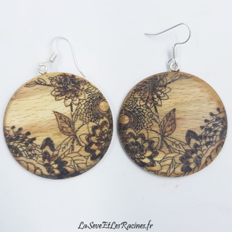 Boucles d'oreilles bois artisanales fleurs bio