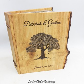 Livre d'or en bois personnalisé arbre fleuri fabrication artisanale ecologique
