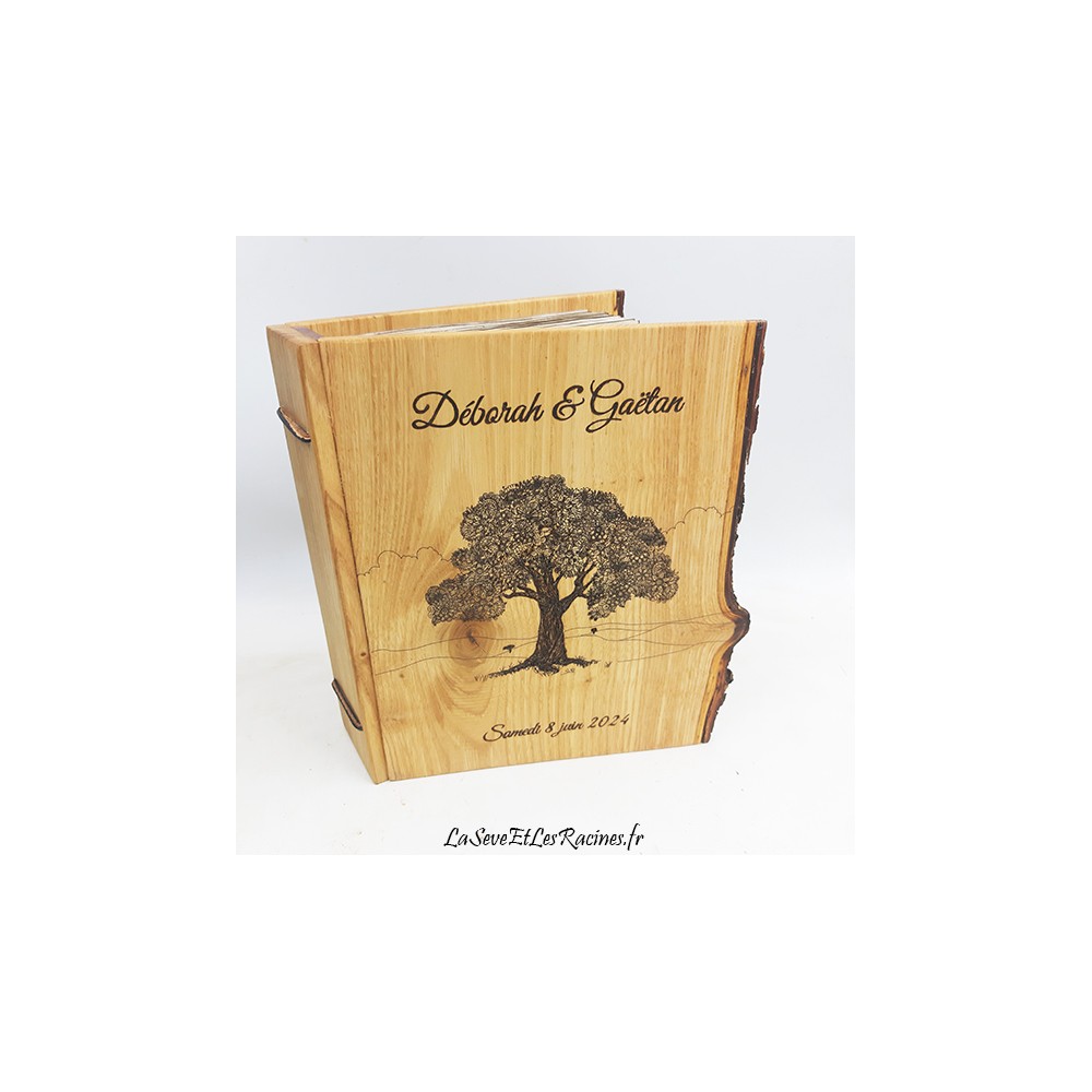 Livre d'or en bois personnalisé arbre fleuri fabrication artisanale ecologique