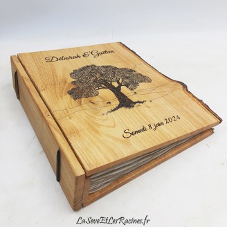 Livre d'or en bois personnalisé arbre fleuri fabrication artisanale ecologique