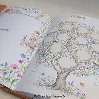 Album de naissance photos souvenirs bébé artisanal bois