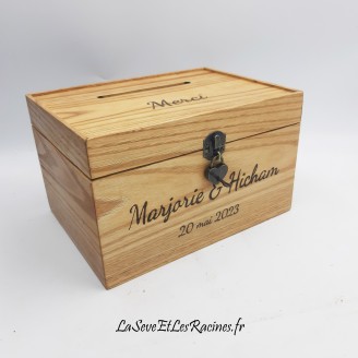 urne en bois massif personnalisée prénoms - fabrication artisanale francaise