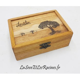 boîte en bois de châtaignier personnalisée