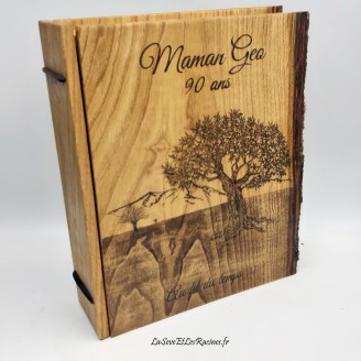 album souvenir en bois anniversaire personnalisé