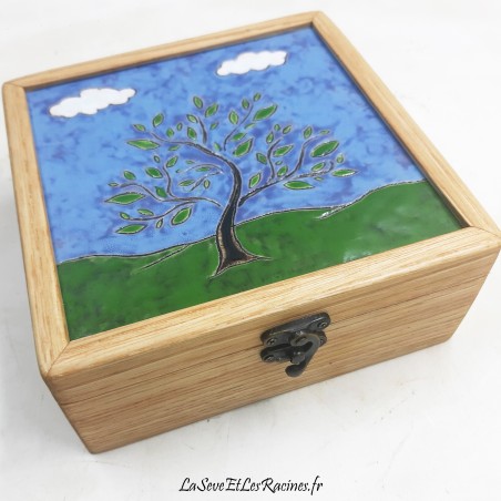 Boîte à bijoux en bois de châtaignier et faïence céramique émaillée