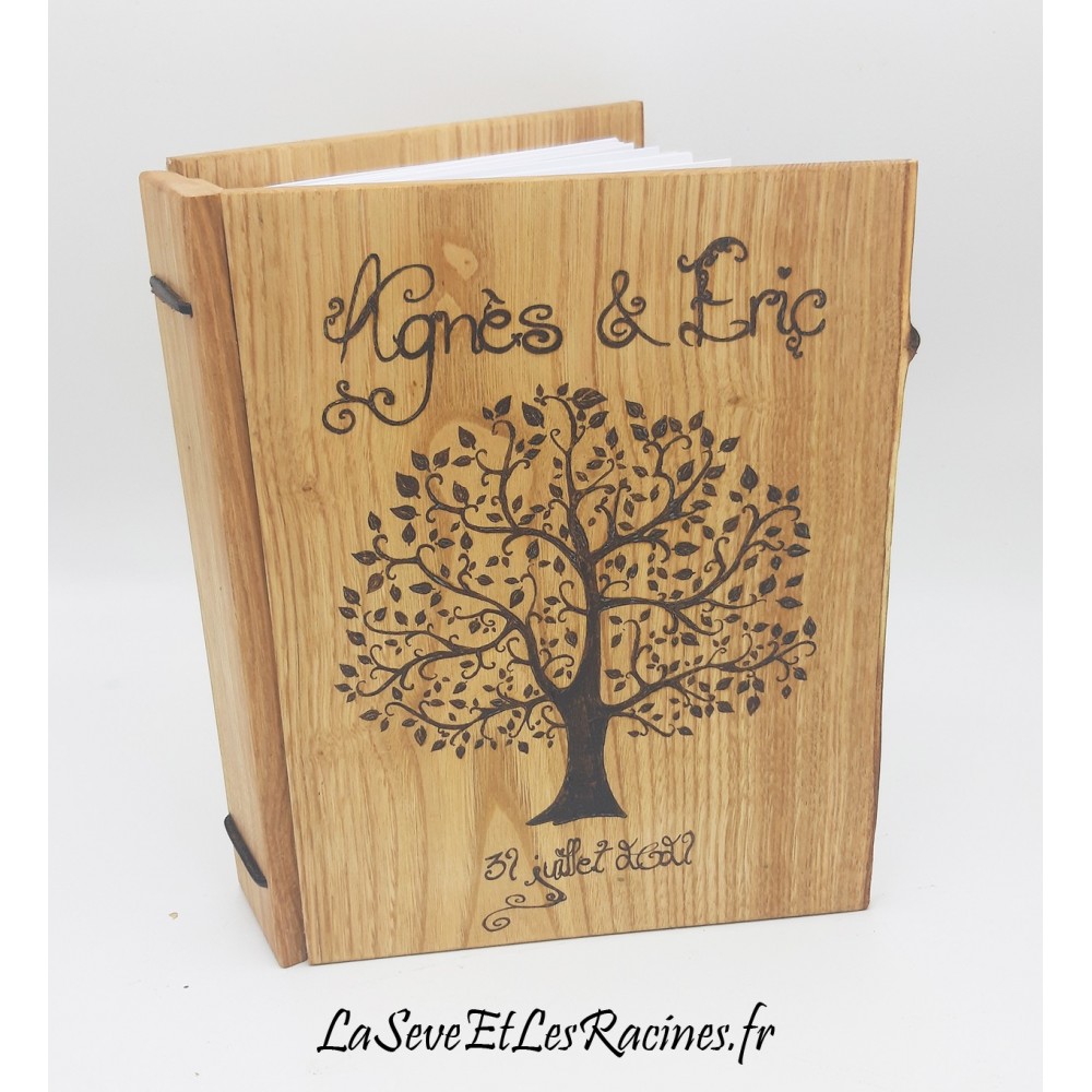 Livre d'or en bois personnalisé arbre fabrication artisanale ecologique bio